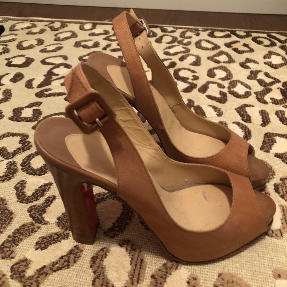 Beige Christian Louboutin Sandals